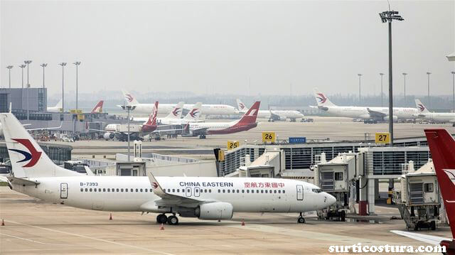 China blocks some กล่าวว่าหน่วยงานกำกับดูแลการบินของจีนได้ปิดกั้นเที่ยวบินบางส่วนของพวกเขาไม่ให้เข้าประเทศ เนื่องจากประเทศได้เพิ่ม