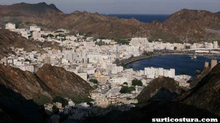 Oman secures โอมานอำนวยความสะดวกในการปล่อยตัวชาวต่างชาติ 14 คนที่ถูกคุมขังในเยเมน และย้ายพวกเขาจากเมืองซานา เมืองหลวงของเย